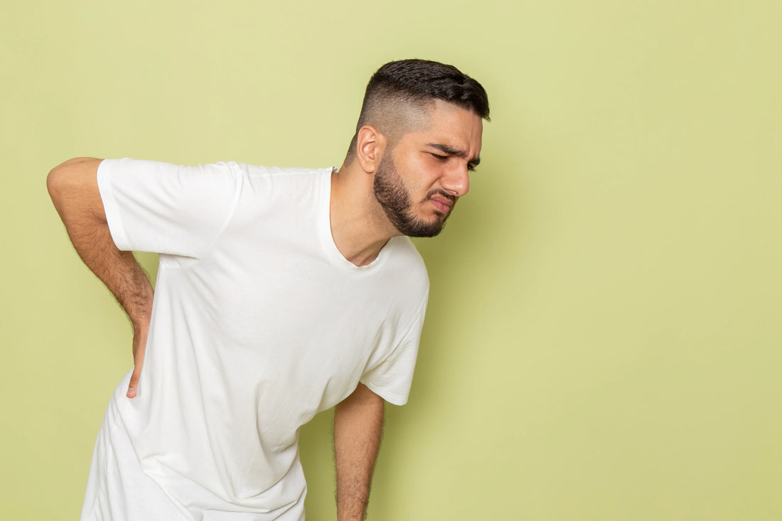 Douleurs lombaires : pourquoi elles sont devenues le mal du siècle ?